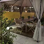 Casa De *